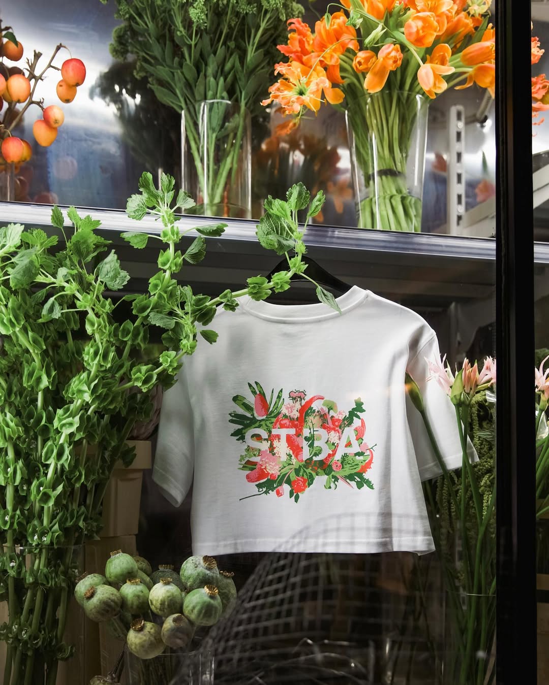 Flower Logo Crop